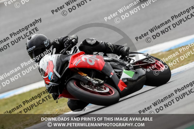 estoril;event digital images;motorbikes;no limits;peter wileman photography;portugal;trackday;trackday digital images